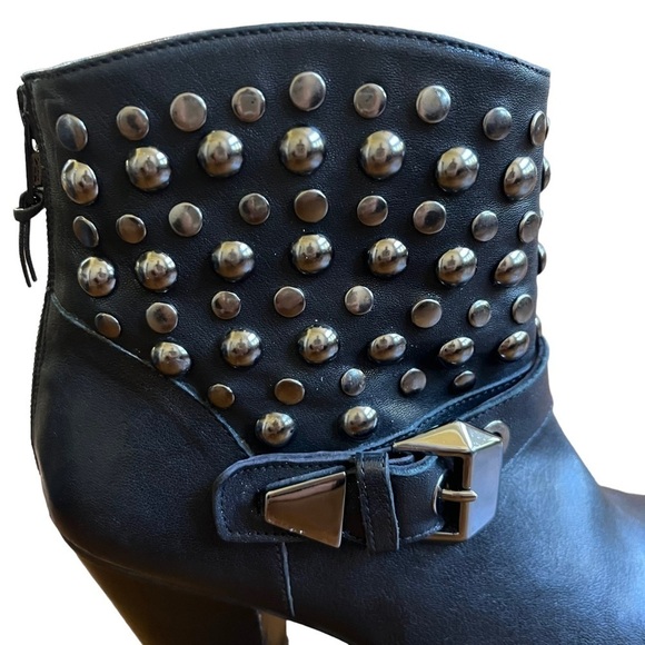 Stuart Weitzman Ankle Boots 8.5 Black Leather Studded Rocker Moto Grunge 3” Heel - Picture 8 of 12